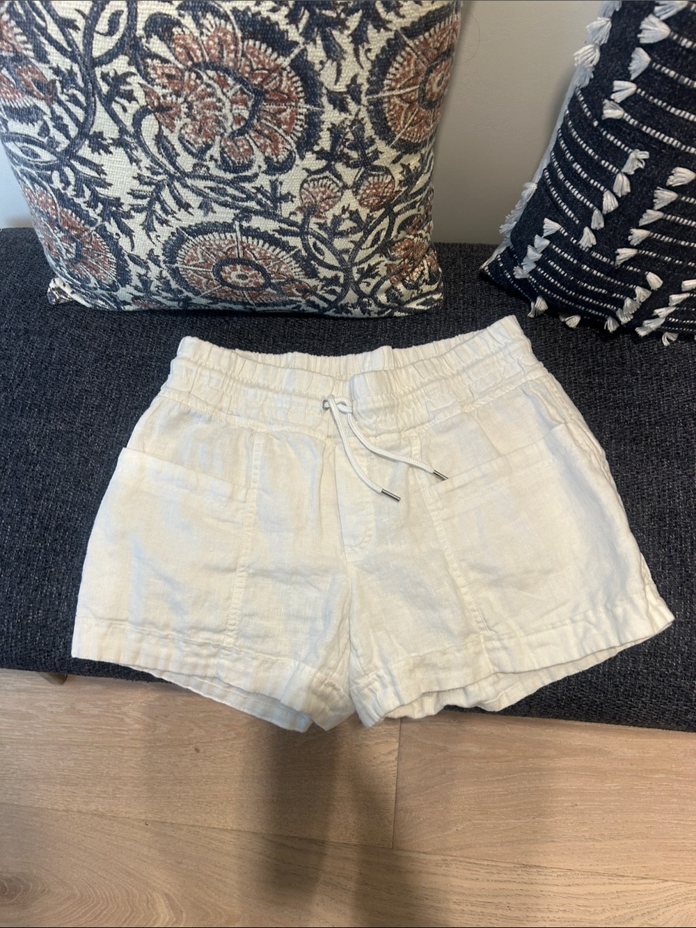 Athleta Cabo Drawstring Shorts
